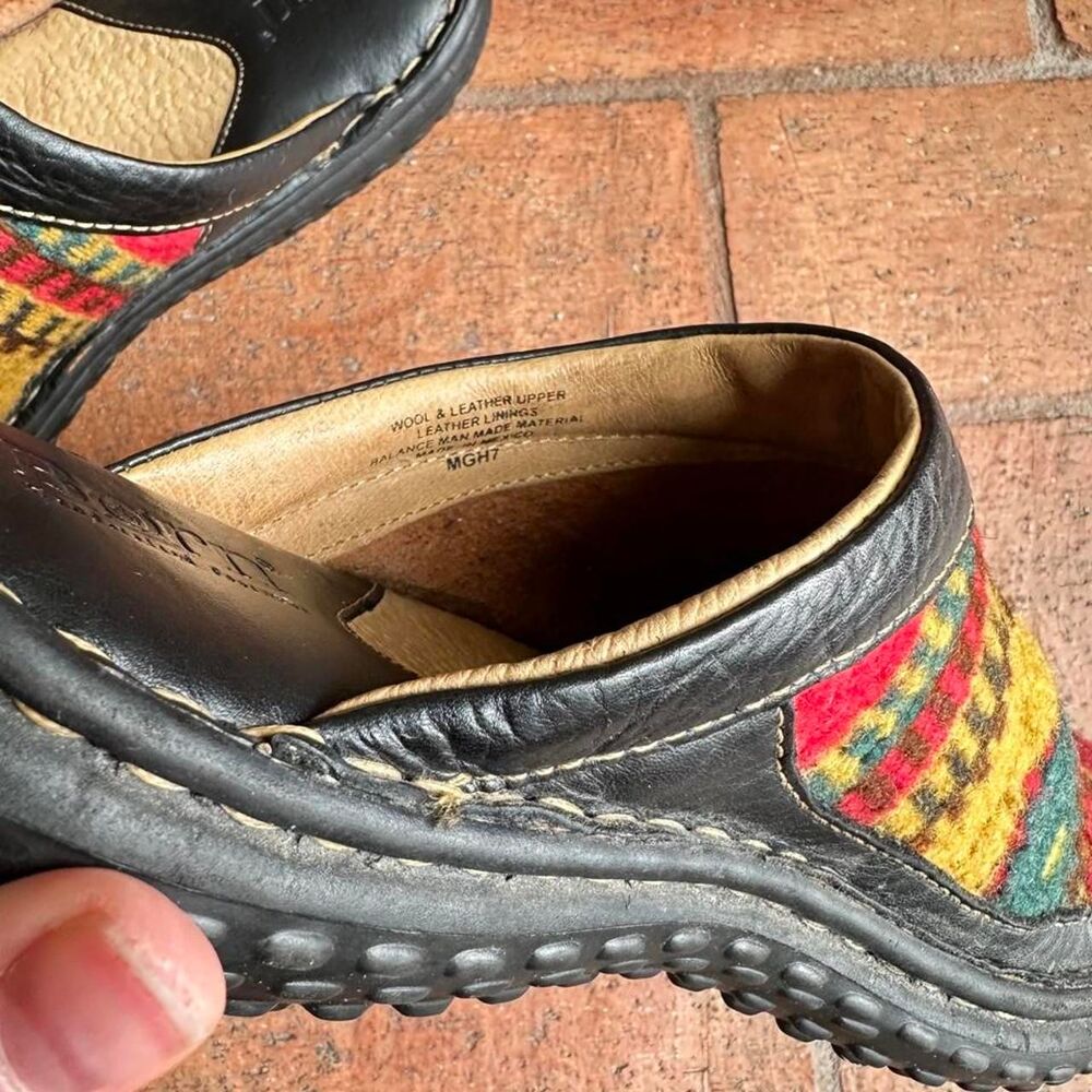 Born Southwestern Wool Blanket Clogs Leather Mules Women's Size 9 Boho Vintage - Picture 7 of 8